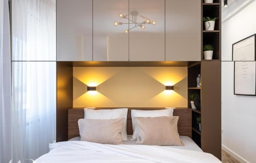 Majestic Apartament With View In Magheru Bukarest Exteriör bild